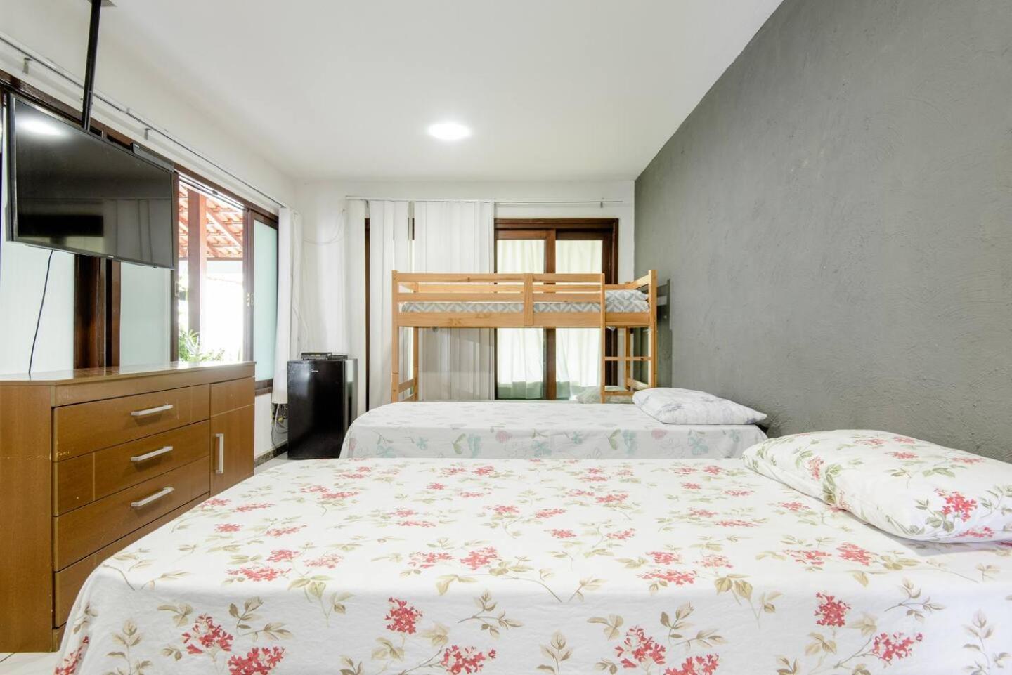 Queiroz Hotel 3*